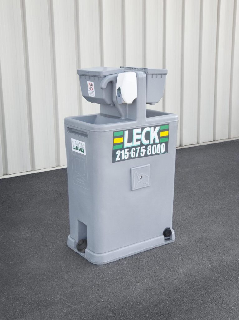 Leck portable hand washing station